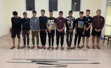 Bị đuổi đánh lúc rạng sáng, thiếu niên 16 tuổi lao lên vỉa hè đâm vào cột sắt tử vong