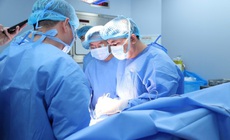 Điều trị rối loạn cương dương bằng lắp 'công tắc' nhân tạo