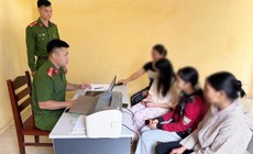 Ngăn chặn 2 thiếu nữ vùng cao bỏ nhà đi tìm 'việc nhẹ lương cao'