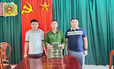 Thấy số dư nhận hơn 2 tỉ đồng từ tài khoản lạ, nam thanh niên vội báo công an