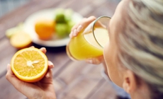 Phụ nữ nên bổ sung những loại vitamin nào mỗi ngày?