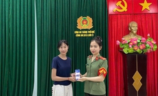 Bất ngờ nhận số tiền lớn trong tài khoản, cô gái trẻ ở Huế trình báo công an