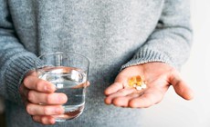 Sự thật về thực phẩm chức năng kéo dài tuổi thọ: 4 loại 'đáng tiền' và 4 loại đang bị 'thổi phồng'