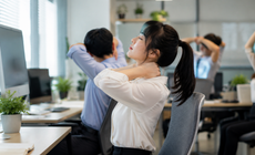 Các biện pháp giúp giảm đau vai gáy cho dân văn phòng