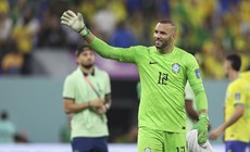 Thủ môn Brazil ngất xỉu khi biết tin được dự World Cup 2026 cùng ĐTQG