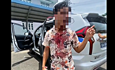 Dừng ô tô trên cao tốc Đà Nẵng - Quảng Ngãi rồi lao vào đánh nhau