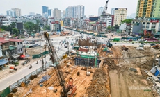 Cầu vượt Vành đai 1 dần thành hình, kỳ vọng giảm áp lực giao thông nội đô