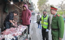 Hà Nội tăng cường xử lý 'chợ cóc' và ùn tắc giao thông