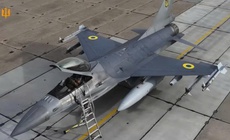 Phi công Ukraine 'tái lập trình' tư duy để chinh phục F-16 phương Tây