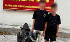 Con ruột rủ bạn phá két sắt, trộm gần 100 triệu đồng của gia đình