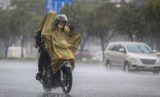 Miền Bắc tiếp tục mưa dông, mức nhiệt toàn miền không vượt quá 30 độ C