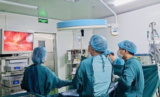 Cứu sống nam bệnh nhân bị thủng dạ dày