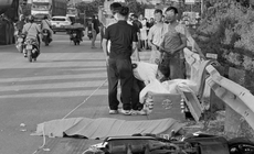 Truy tìm tài xế cùng xe ô tô nghi gây tai nạn chết người trên Quốc lộ 5