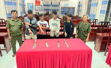 Hẹn nhau 'nói chuyện' bằng dao, nhóm thanh thiếu niên sa lưới trước giờ hỗn chiến