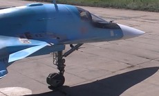 Phát hiện chi tiết lạ trên 'Thú mỏ vịt' Su-34 Nga