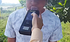 Có nồng độ cồn, tài xế vẫn chở 47 công nhân vì 'không tìm được người thay'