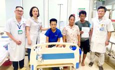 Giành lại sự sống cho nam sinh Lào nguy kịch
