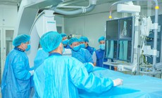 Cứ ngỡ đã qua cơn nguy kịch, cụ bà bất ngờ bị đột quỵ lần hai vì cục máu đông 'đổi hướng'