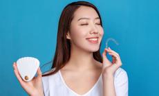Niềng răng bị hóp má: Nguyên nhân và cách khắc phục hiệu quả
