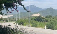 Miền Bắc mưa diện rộng, nắng nóng miền Trung kéo dài đến khi nào?