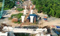 Cầu Trần Hưng Đạo bắc qua sông Hồng tăng tốc thi công