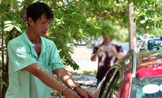 Vừa ra tù, Mai Văn Lạc gây ra gần chục vụ đập kính ô tô trộm tài sản