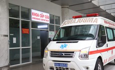 Cấp cứu đột quỵ: Kỳ vọng xe cứu thương đi đến đâu, đèn giao thông ưu tiên đến đó