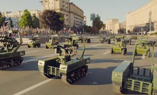 Ukraine tổ chức cuộc diễu binh toàn phương tiện không người lái đầu tiên trên thế giới