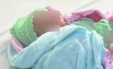 Khẩn tìm người thân cho bé gái bị bỏ rơi ở Buôn Ma Thuột