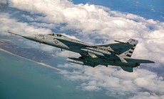 Tên lửa mới giúp tiêm kích F-35 Mỹ săn mục tiêu ngoài 400 km