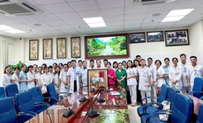 Ca ghép phổi thứ 15 được xuất viện: Vợ bệnh nhân rưng rưng cảm ơn y bác sĩ