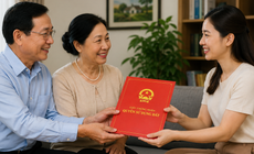 Sang tên sổ đỏ cho con: Kê khai thuế, lệ phí, đăng ký biến động đất đai như thế nào?