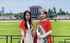Người dân nô nức về Quảng trường Ba Đình chụp ảnh dịp Quốc khánh