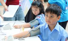 Khoảng 3 triệu học sinh, sinh viên TPHCM sẽ được khám sức khỏe định kỳ miễn phí từ năm học 2026 - 2027