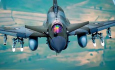 Chiến đấu cơ J-10C Trung Quốc khiến F-16 Mỹ bị 'lỗi thời'