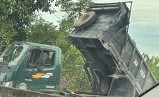 Xử phạt nhiều trường hợp đổ chất thải sinh hoạt không đúng quy định