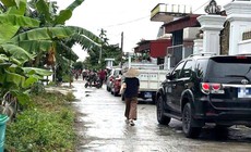 Dùng hung khí giết người cùng thôn rồi tự sát