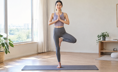 5 động tác yoga buổi sáng giúp đánh thức khả năng giữ thăng bằng