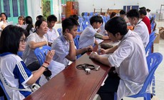 Hàng nghìn học sinh ở Khánh Hòa được khám miễn phí bệnh tan máu bẩm sinh