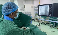 Người giữ lại thời gian: Bản tráng ca về y đức giữa lằn ranh sinh tử