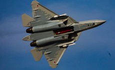 Chiến đấu cơ Su-57 Nga gặp rủi ro gì khi xuất hiện tại Ukraine?