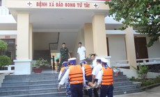 Quân y đảo Song Tử Tây tức tốc cứu ngư dân có nguy cơ hoại tử ruột