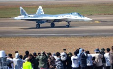 'Đàn UAV' tàng hình trên tiêm kích Su-57 lần đầu xuất hiện