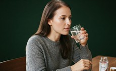 Có nên bổ sung biotin để kích thích mọc tóc?