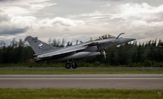 Tiêm kích Rafale đối đầu Typhoon 'tranh ngôi vua bầu trời' châu Âu?