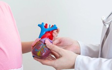 Viêm cơ tim tự miễn: kẻ thù thầm lặng ở trẻ nhỏ