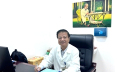 Ph&#243; Chủ tịch Tổng hội Y học Việt Nam: &#39;Nghề y l&#224; nghiệp hi sinh, nhưng hi sinh kh&#244;ng c&#243; nghĩa l&#224; bỏ mặc&#39;