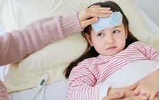 Nh&#224; thuốc Bảo Ch&#226;u chia sẻ c&#225;ch ph&#242;ng bệnh m&#249;a lạnh cho trẻ