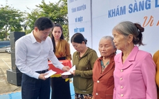 Chăm sóc sức khỏe đồng bào vùng sâu, vùng xa luôn là ưu tiên hàng đầu của ngành Y tế