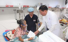 Thứ trưởng Bộ Y tế n&#234;u 3 vấn đề bệnh viện miền Trung cần đặc biệt quan t&#226;m trong mọi t&#236;nh huống ngập